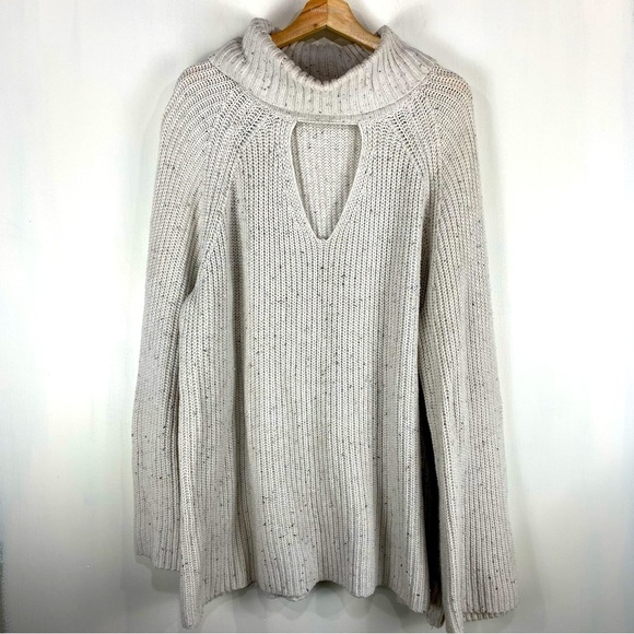 Lane Bryant Longline Chunky Knit Key Hole Turtleneck Pullover Sweater Size 26/28 - Picture 1 of 5